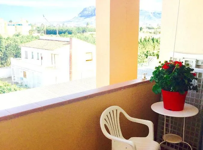 Cozy In Dénia, 40 M² With Shared Pool * Dénia