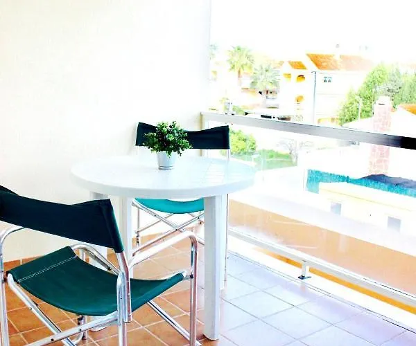 Cozy In Dénia, 40 M² With Shared Pool