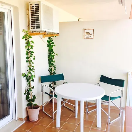 Appartement Cozy In Denia, 40 M² With Shared Pool
