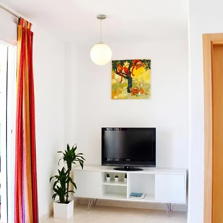 Cozy In Denia, 40 M² With Shared Pool Διαμέρισμα