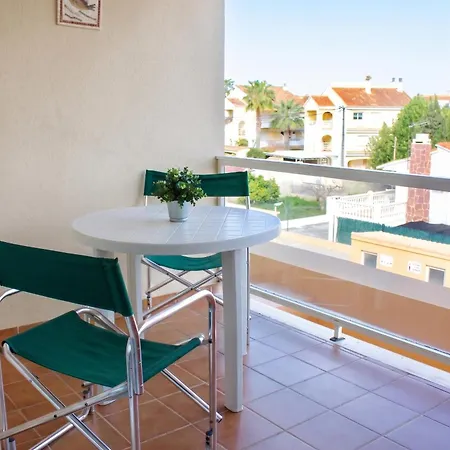 Cozy In Denia, 40 M² With Shared Pool Διαμέρισμα *
