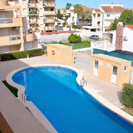 Cozy In Denia, 40 M² With Shared Pool Διαμέρισμα Denia