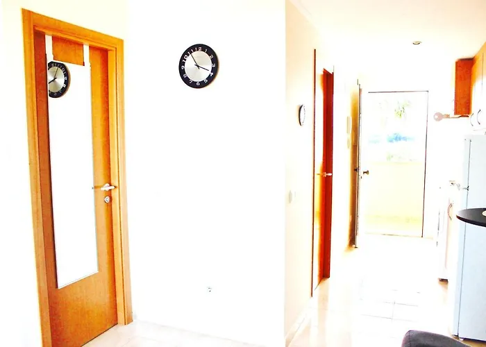 Lejlighed Cozy In Denia, 40 M² With Shared Pool Dénia