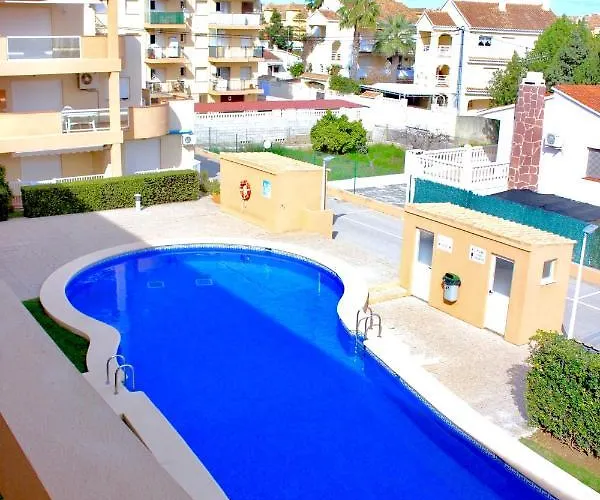Cozy In Denia, 40 M² With Shared Pool Lejlighed